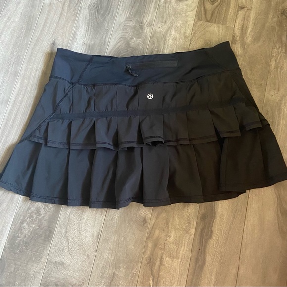 lululemon athletica Dresses & Skirts - Lululemon Pace Setter Skirt